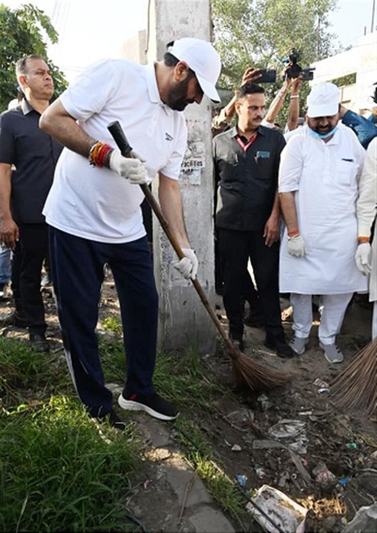 Gurugram has to be made number one in cleanliness ranking with public participation - Chief Minister Naib Singh Saini.